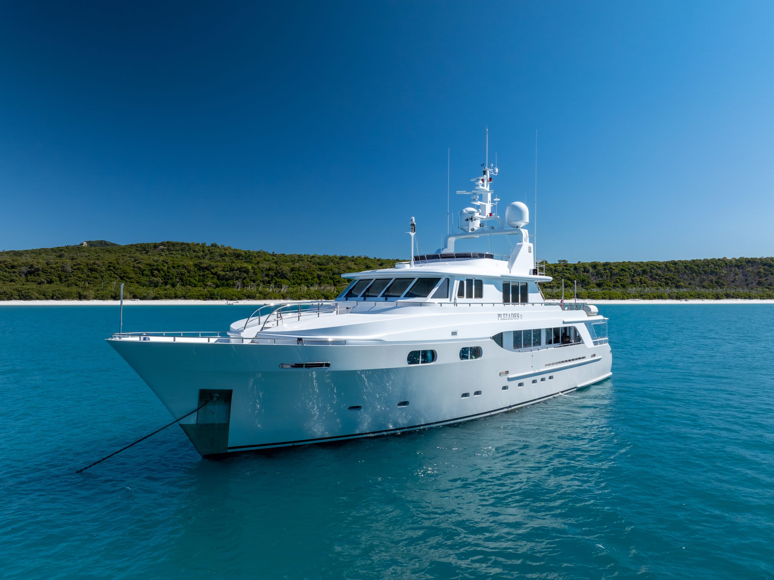 M/Y Pleiades II at Whitehaven Beach Whitsundays